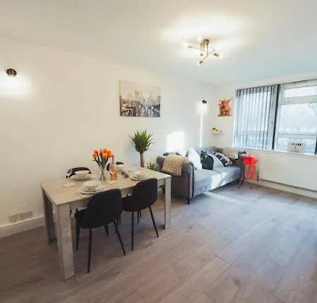 Appartamento 1 Bed-Park View-Balcony-Wifi-Pet Friendly